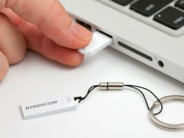 Konkurs "Wygraj Pendrive Freecom DATA BAR XSS 4 GB" do godz. 20:00