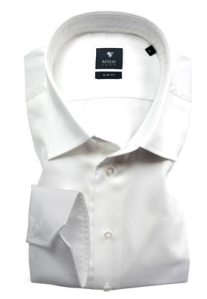 Konkurs "Wygraj 1 z 4 koszul marki REYJAY"