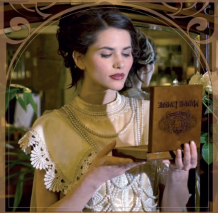 Konkurs "Madame LAMBRE - Retro Stylizacja Makijażu" fotograficzny