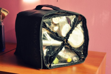 Wygraj kuferek kosmetyczny