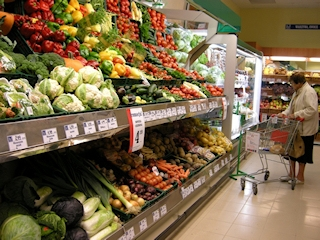 Przedświąteczne zakupy w Delikatesach T&J, Wrocław, do godz. 20:00