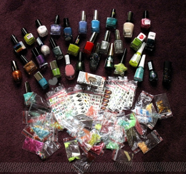 Wykonaj zdobienie paznokci, wygraj lekiery i akcesoria