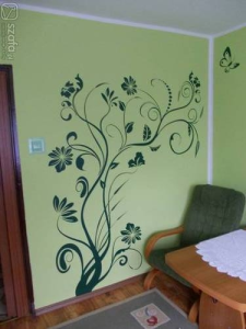 Wygraj naklejki ścienne