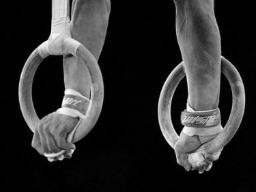 Wygraj bezrękawnik gimnastycy.pl