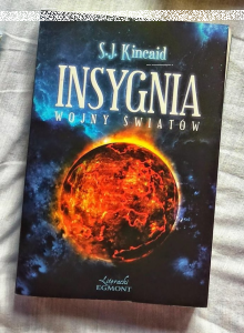 Konkurs z książką "INSYGNA Wojna Światów"