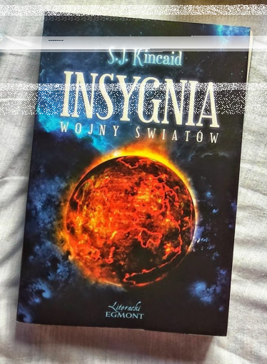 Konkurs z książką "INSYGNA Wojna Światów"