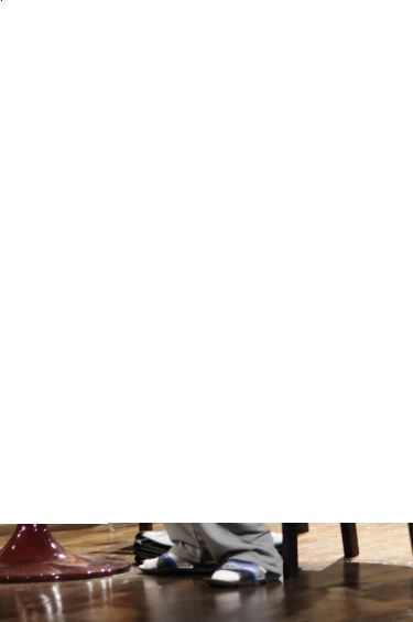 Wygraj bilety na "Ludzie i anioły" w Teatrze Współczesnym Warszawa do godz. 10:00