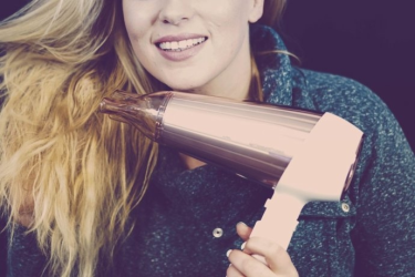 Wygraj suszarkę i prostownicę Philips