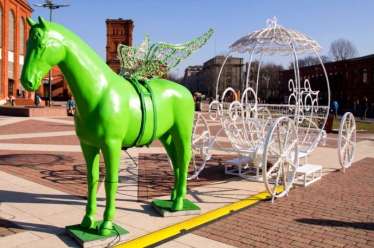 Wygraj przejażdżkę karocą na terenie Łodzi dla 4 osób