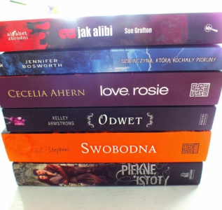 Urodzinowa rozdawajka - wygraj książkę od cos-o-ksiazkach.blogspot.com