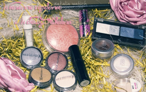 Wiosenne rozdanie z 13 kosmetykami takich marek jak: Benedit, Max Factor, Mary Kay