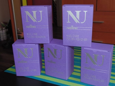 Wygraj jedno z 5 opakowań z chusteczkami nasączonymi zmywaczem