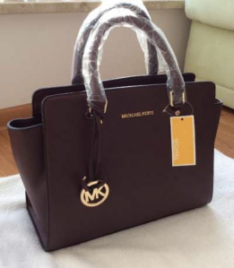 Wygraj torebkę Michael Kors w kolorze kawowym z Nescafe Sensazione Crème