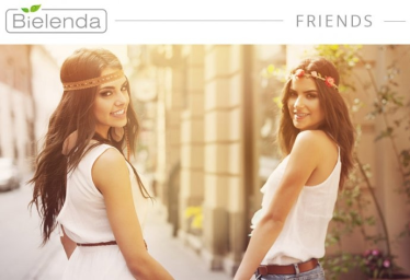 Konkurs "Czy moi przyjaciele na Facebooku warci są kosmetyków?"