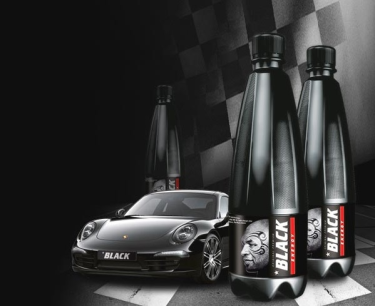 Konkurs: kup Black i wygraj jazdę Porsche