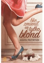 Wygraj książkę "Nie zmienił się tylko blond"