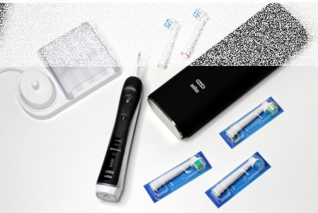 Konkurs "Połączony z recenzją szczoteczki Oral-B" (do godz. 12.00)