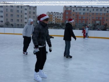 Wygraj wejściówki na lodowisko, Kościerski