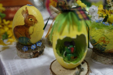 Konkurs na "Tęczowe pisanki"