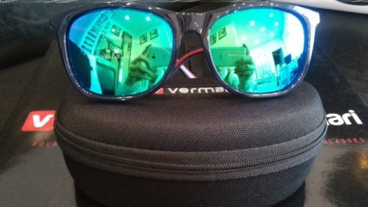 Wygraj okulary przeciwsłoneczne z polaryzacją Vermari V012