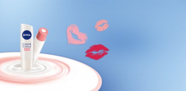 Wygraj pomadkę NIVEA Care & Colour - 300 szt. czeka!