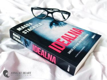 Wygraj książkę "Idealna"