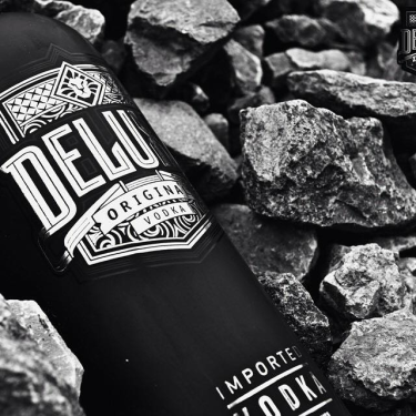 Konkurs "#DeLuxeOriginalVodka" 18+