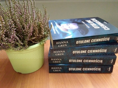 Wygraj książkę "Otulone ciemnością" do godz. 20:00