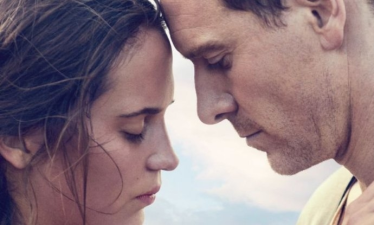 Wygraj bestseller Światło między oceanami w filmowym wydaniu!