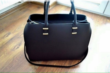 Wygraj torebkę od Her Clothes