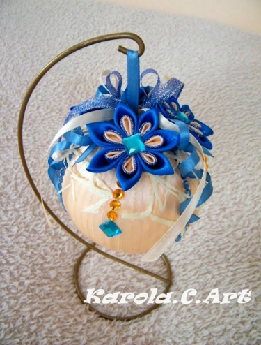 Konkurs "Na święta bombka na stojaku"