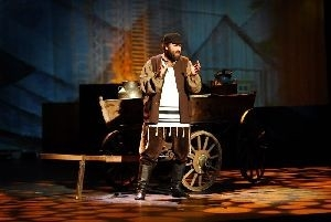 Wygraj podwójne zaproszenie na "Skrzypek na dachu" Gdynia