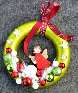 Wygraj świąteczny wianek z aniołkiem