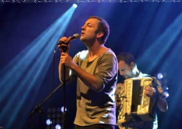 Wygraj bilety na koncert "Czesław (za)Śpiewa w Wytwórni" Łódź