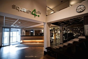 Wygraj zaproszenia na squasha + pobyt w saunie, Prądnik