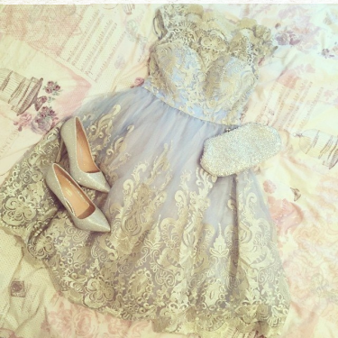 Wygraj sukienkę ELSA CHI CHI LONDON