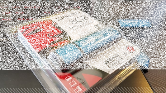 Wygraj pendrive Kingston DataTraveler Vault Privacy 3.0 8GB