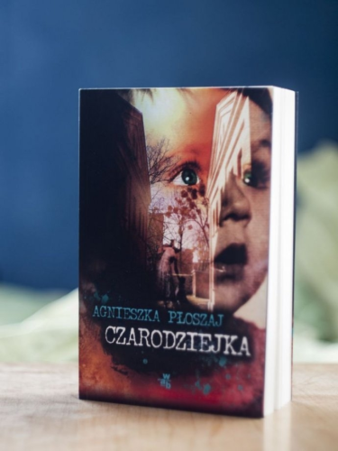 Wygraj egzemplarz książki "Czarodziejka" Agnieszki Płoszaj