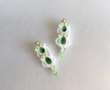 Wygraj piękne kolczyki wysadzane kamieniami Swarovskiego od Galeria PatArt!