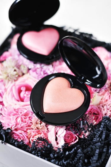 Konkurs "Całym sercem z kobietami"