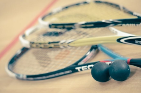 Wygraj zaproszenia na squasha + pobyt w saunie, Kraków