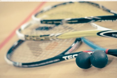 Wygraj zaproszenia na squasha + pobyt w saunie, Kraków