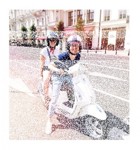 Konkurs "#martiniracing #vespamartini Wygraj Vespę"