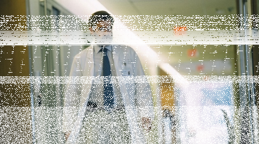 Wrocław: Wygraj zaproszenia na film do DCF-u, do godz. 9:00