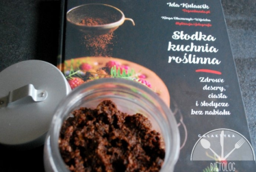 Wygraj książkę "Słodka Kuchnia Roślinna"