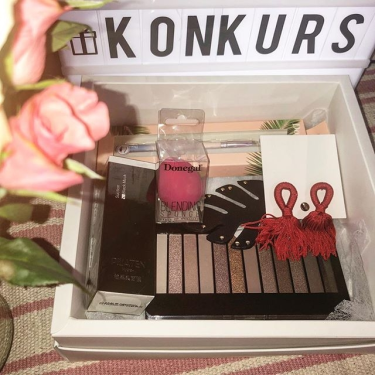 Wygraj paletę cieni od Paulina Łęgowik