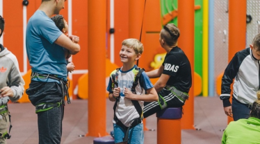 Wrocław: Wygraj zaproszenie do parku trampolin GOjump, do godz. 11:00