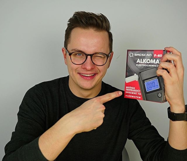 Wygraj alkomat BACscan F-40, do godz. 17:00