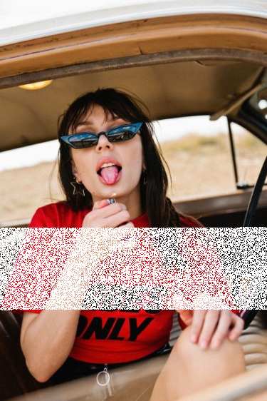 Wygraj zestaw prezentów od Local Heroes!