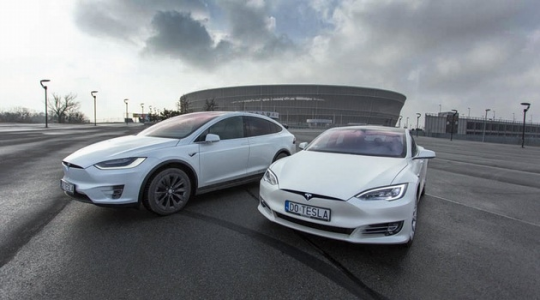 Wrocław: Konkurs "Poznaj Teslę - wygraj voucher na prezentację" do godz. 12:00